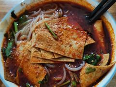 -老字号杨坡红油米线腊汁肉夹馍(东四道巷店)