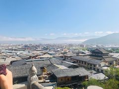 -噶丹松赞林寺