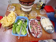 -威邵鸡煲(西华路总店)