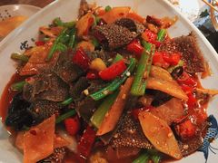 -肖四女乐山跷脚牛肉(世博源店)