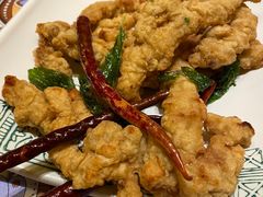 薄荷炸小酥肉-云海肴·汽锅鸡·云南菜(苏州中心店)