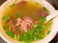牛肉粉丝汤-哑巴生煎(临顿路店)