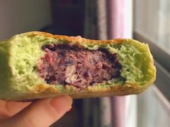 抹茶红豆小饼-稻田秋日式面包