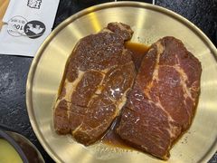 -臻牛烤肉