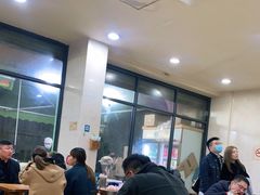 大堂-凡老头米线砂锅(古荡新村西粮站)