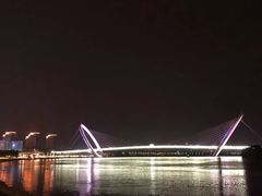 -南京眼步行桥