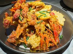 锅巴蛋黄龙虾-巴厘龙虾·榜首油焖大虾(音乐学院·沿江酒馆店)