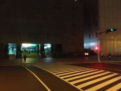 -诚品(信义店)