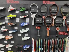 -Wilson威尔胜(漕溪北路店)