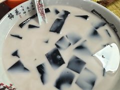 -黄师奶甜品店