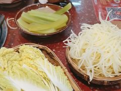 -赵美丽·重庆社区火锅·直营店(火车东站·中豪国际店)