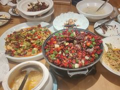 -严记小天府酸菜鱼(西四路店)