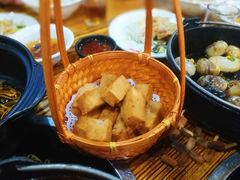 -九道菜有鸡鱼头(石鼓路店)