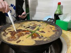 -石灰市毛记烧鸡公(解放碑店)