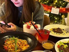 -mordew加州日记西餐&小酒馆(新天地店)