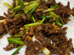 姜葱牛梅皮-巫记鸡饭店