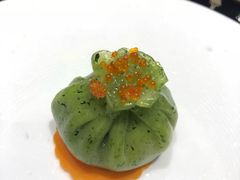 蟹肉菠菜鲜虾饺-皇朝会.经典传统粤菜(外滩店)