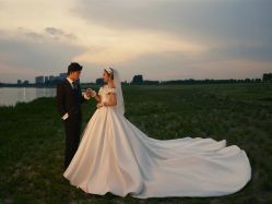 -二十一世纪婚纱摄影(省府前街店)