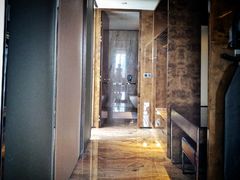 -广州天河希尔顿酒店