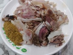 -尹记门钉肉饼(丰台站店)