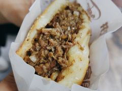 -穆得·老周家牛肉烧饼(普利街店)