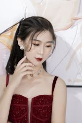 -欣薇婚纱(新源乐汇城店)