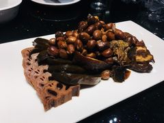 -梅飞酒家(名辉豪庭店)