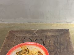 -方铲铲·成都板凳面(滨江银泰店)