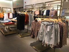 -URBAN REVIVO(佛山南海万达广场店)