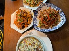 -缘来聚·徽菜名店(黄山宏村店)