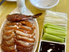 -梅利汴京烤鸭•开封豫菜地标店(东大街店)