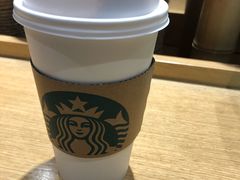 -星巴克(上海虹桥新天地二店)