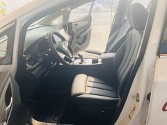 -比亚迪上海弘仁4S(杨浦店)