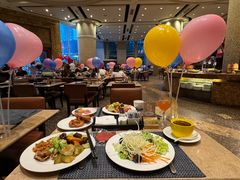 -怡聚轩全日制自助餐厅(大中华喜来登酒店)