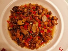 -味上湘菜馆(岳麓山店)