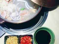 -狐狸爱上椰子鸡(滨江星光大道店)