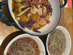 -万记麻辣烫国展总店