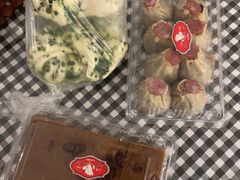 -白玉兰食品甜凤店(合生汇店)