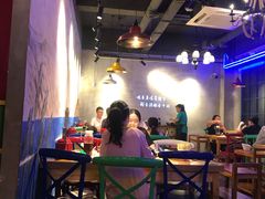 大堂-小小河边鱼(天润城店)