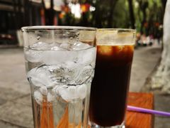 -蓝壁虎咖啡酒馆