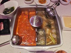 -海底捞火锅(杭州庆春路夜宵主题店)