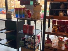 零售区-星巴克(天津工华道智慧山店)