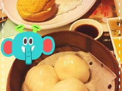 -新大咀港式茶餐厅(宝山万达店)