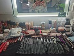 -ME觅妆·定制美妆·彩妆私教(菱角湖店)