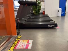 -乐刻运动健身(蓝润摩里中心店)
