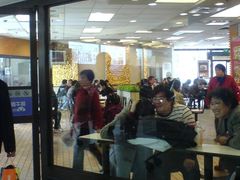 -麦当劳(中山公园龙之梦店)