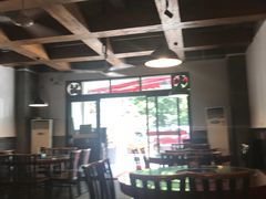 大堂-易老头三样菜(南滨路总店)