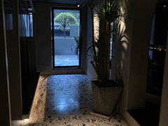 景观位-LUMOS卢莫斯融合料理餐厅