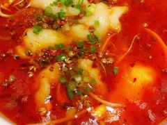 -渝是乎酸菜鱼(龙旗购物中心店)