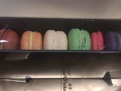 macaroon-西点坊(浦东香格里拉店)
